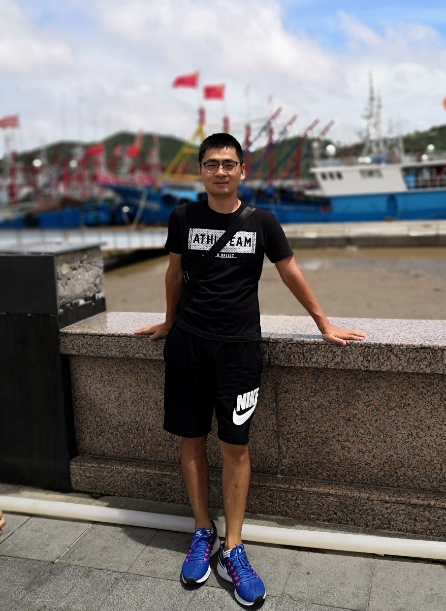 a731540749da4b01ab3f84bcd5d570f9.jpg